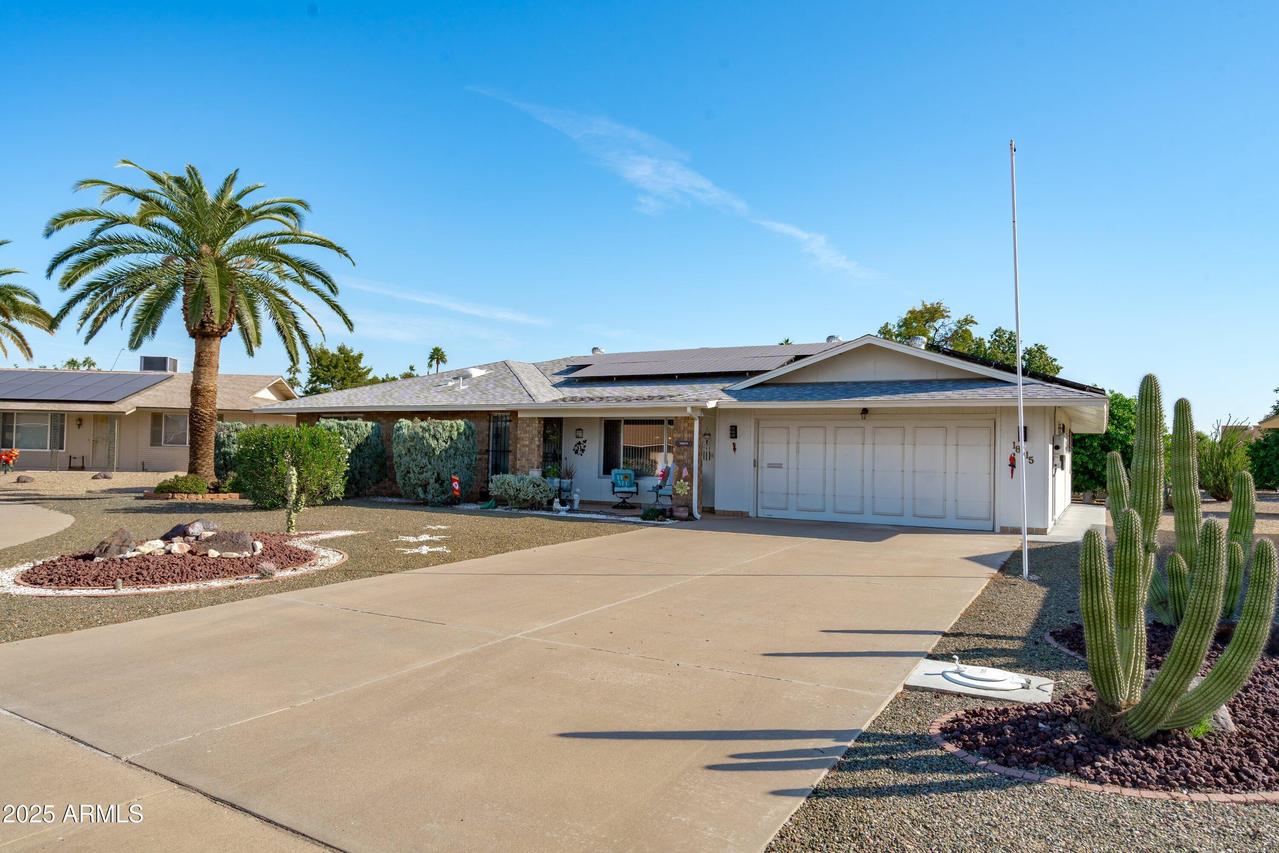 18415 N 97th Dr., Sun City, AZ 85373