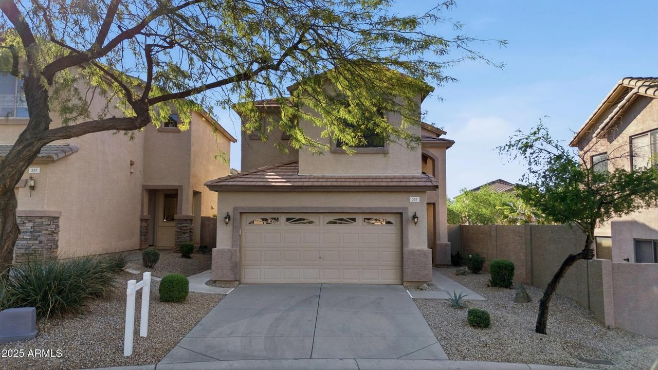 333 E Redwood Ln., Phoenix, AZ 85048