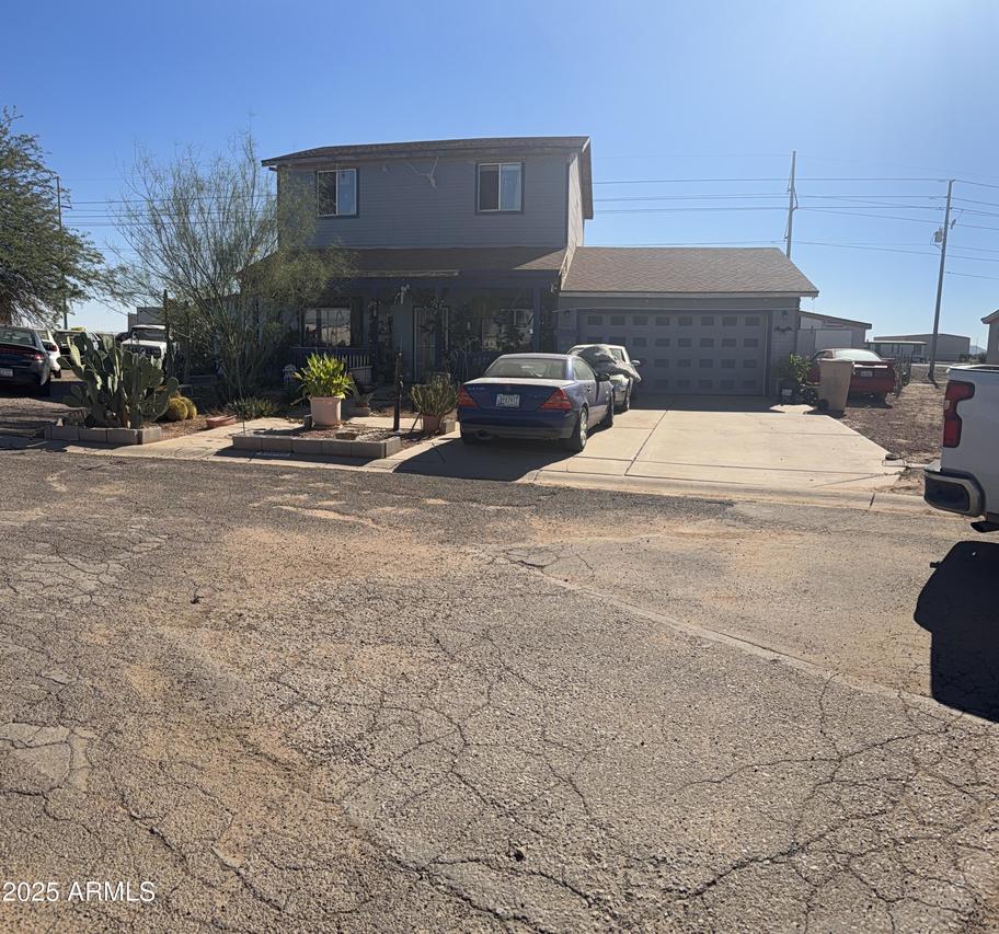 16040 S Elizabeth Pl., Arizona City, AZ 85123