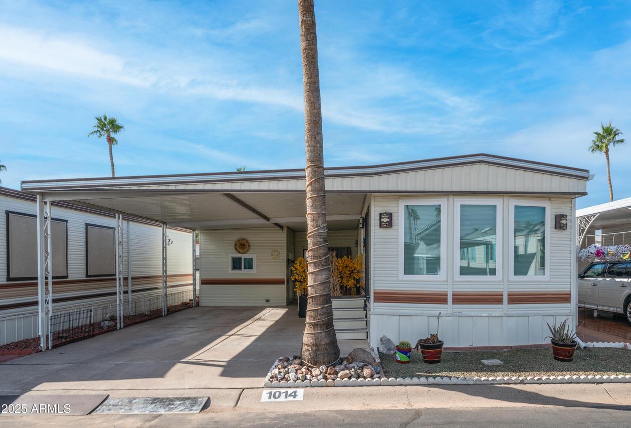 1014 Propsector Dr., Apache Junction, AZ 85119