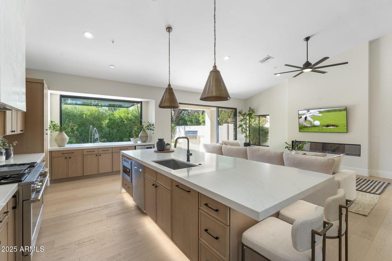 17320 N 77th Way, Scottsdale, AZ 85255