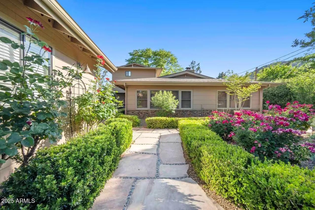 49 Prochnow Rd., Sedona, AZ 86336