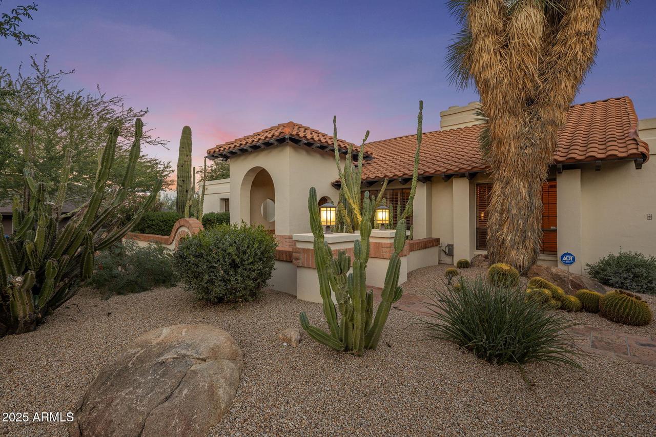 10409 N 22nd Pl., Phoenix, AZ 85028