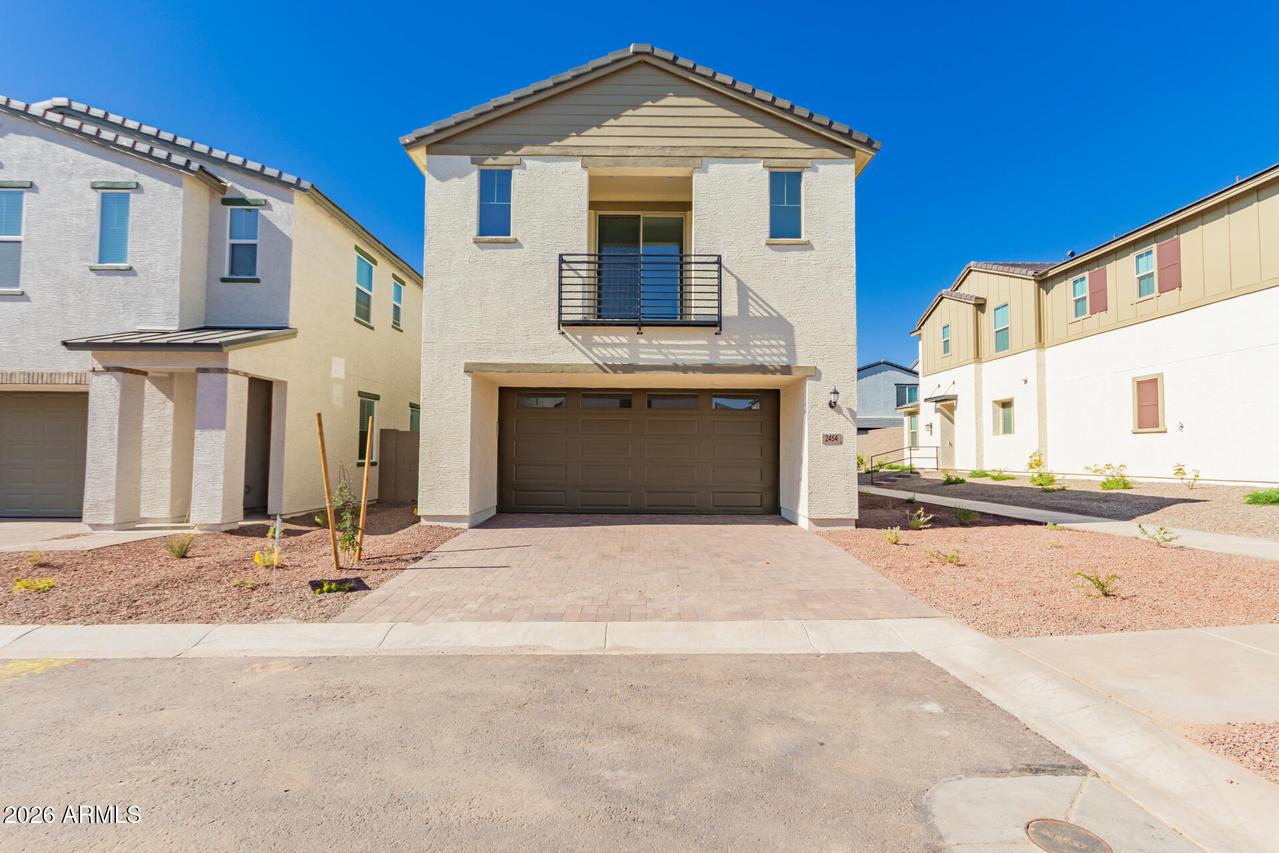 2454 W Maximo Way, Phoenix, AZ 85085
