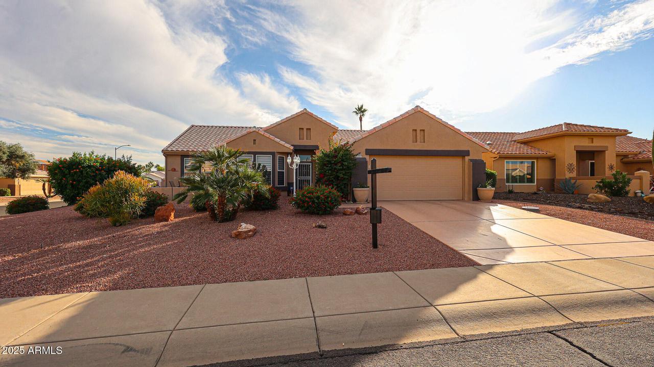15331 W Ganado Dr., Sun City West, AZ 85375