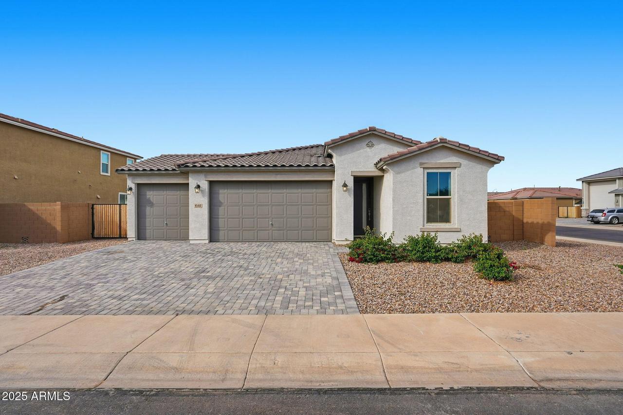 641 S Davidson Ln., Casa Grande, AZ 85122