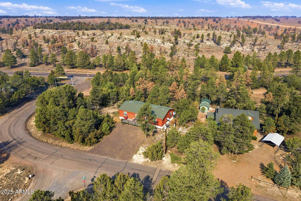 3144 Tonto Dr., Overgaard, AZ 85933