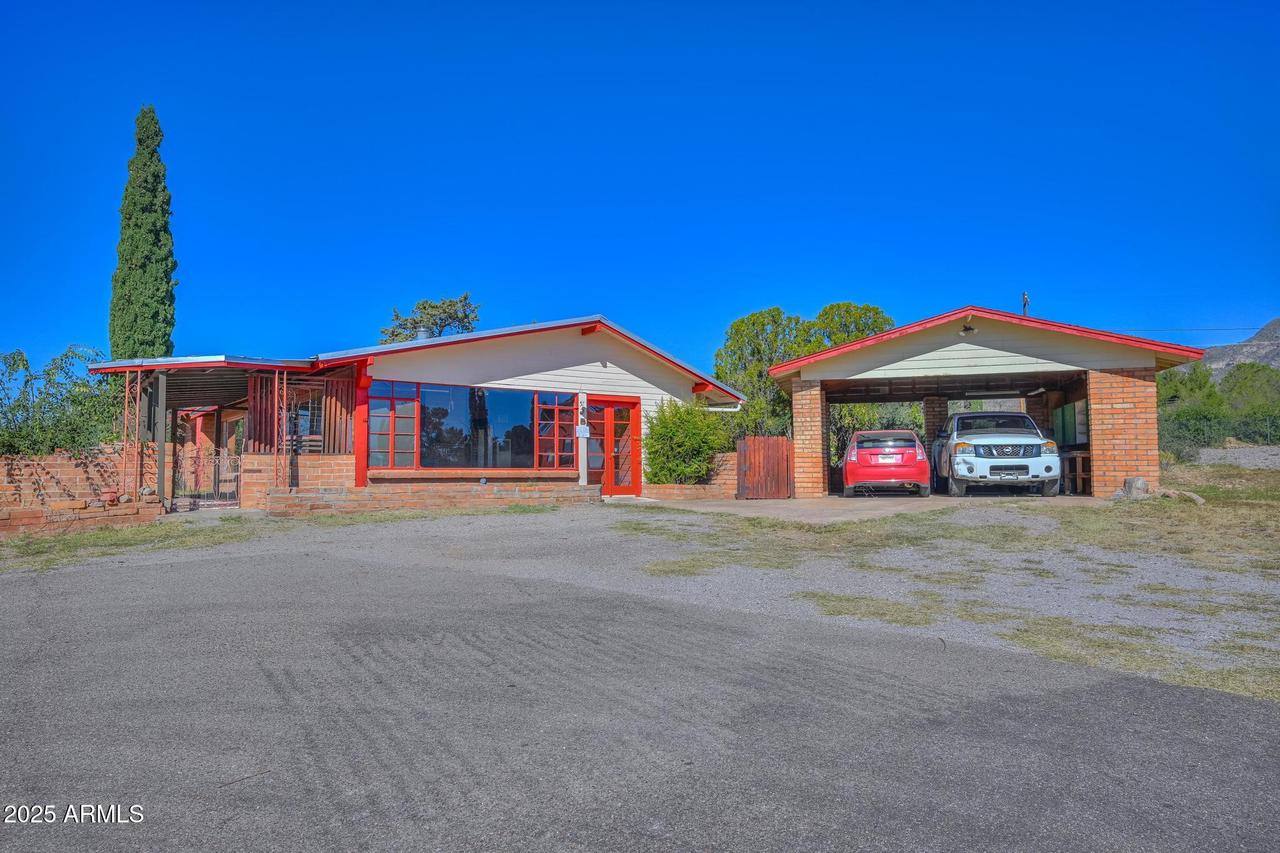 57 Gila Dr., Bisbee, AZ 85603