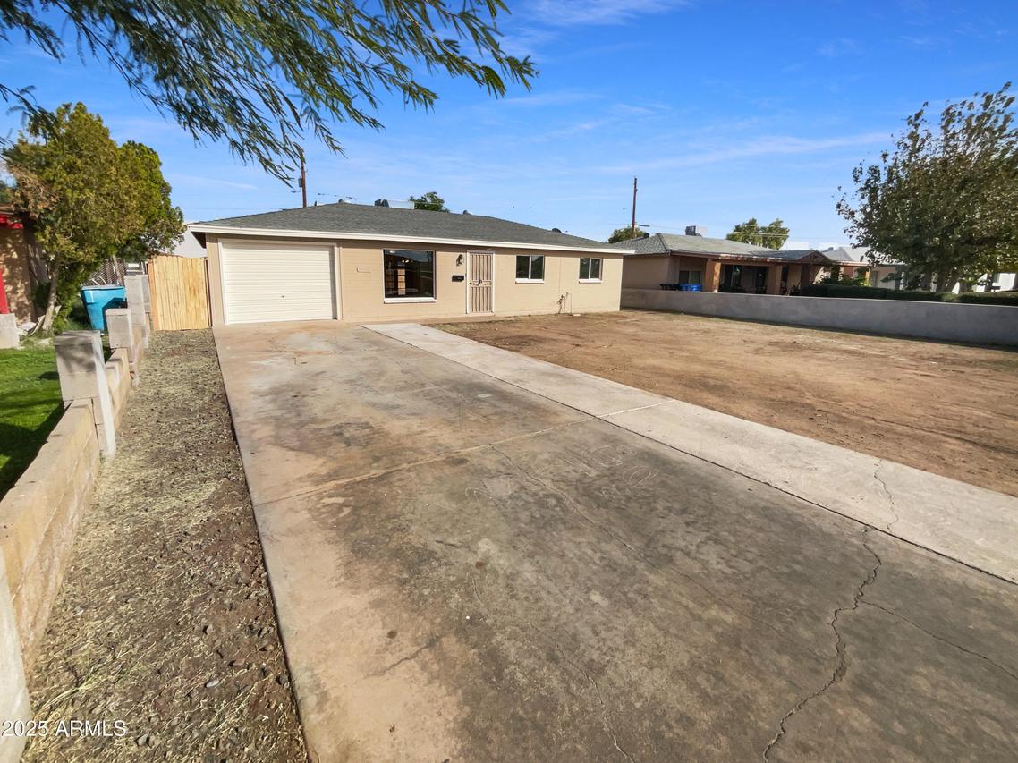 4345 N 47th Dr., Phoenix, AZ 85031