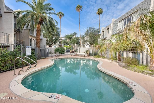 New Homes For Sale This Week That Attend Longview Elementary School: November 14th to November 20th