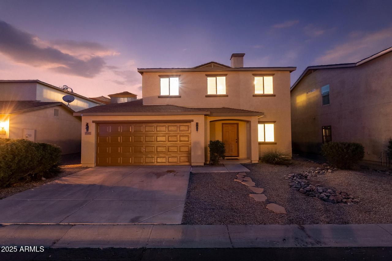 2557 E Meadow Creek Way, San Tan Valley, AZ 85140