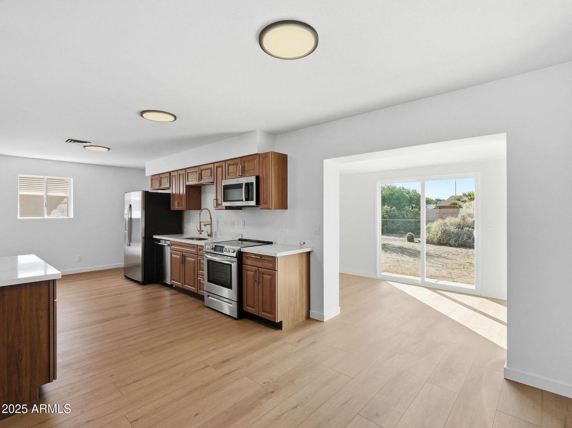 1428 S Palo Verde Dr., Apache Junction, AZ 85120