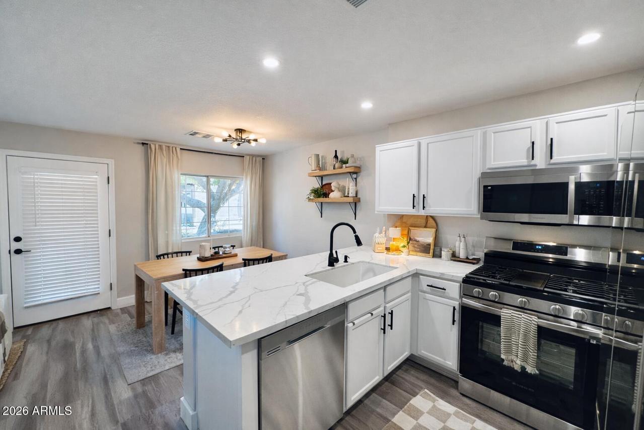 125 S 56th St. #69, Mesa, AZ 85206