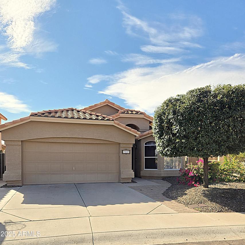 7537 W Wescott Dr., Glendale, AZ 85308