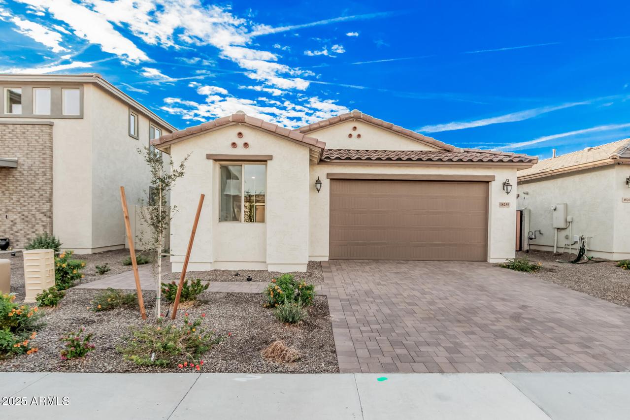 18255 W Larkspur Dr., Goodyear, AZ 85338