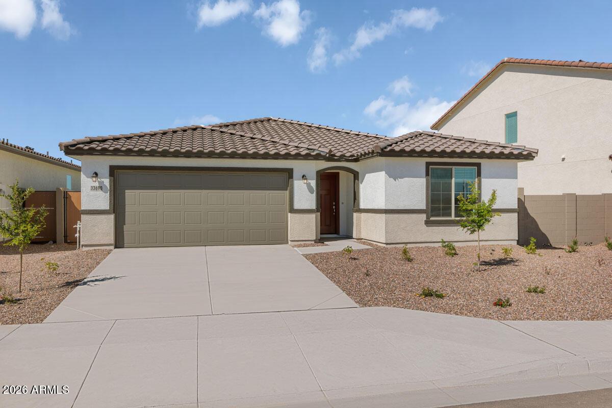 33690 N Hosta Dr., San Tan Valley, AZ 85140