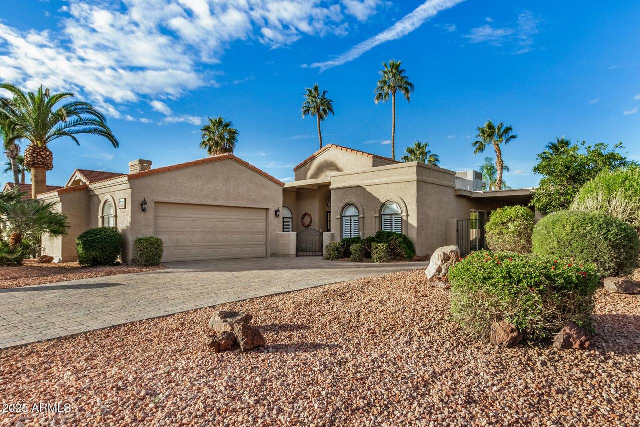 10938 E Bellflower Dr., Sun Lakes, AZ 85248