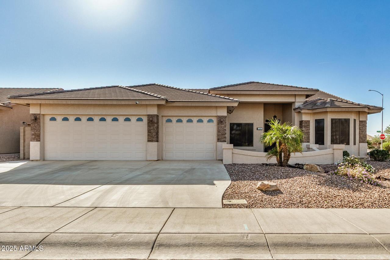 11521 E Nell Ave., Mesa, AZ 85209