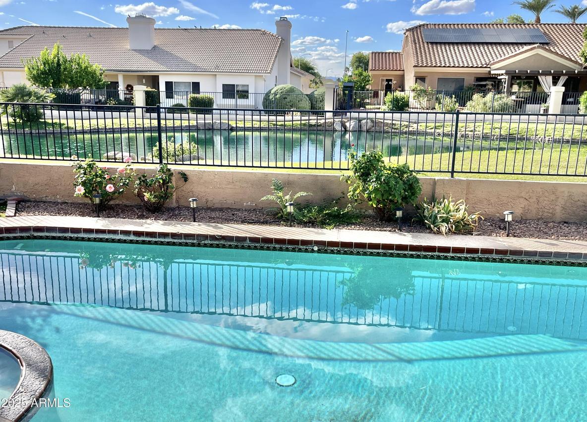 15136 N 86th Ln., Peoria, AZ 85381