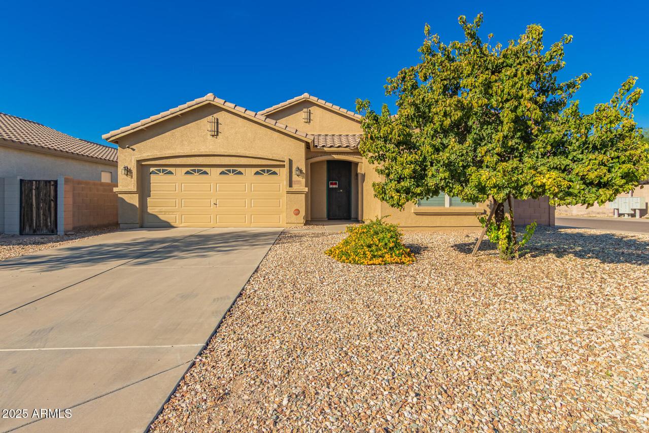 10004 W Odeum Ln., Tolleson, AZ 85353