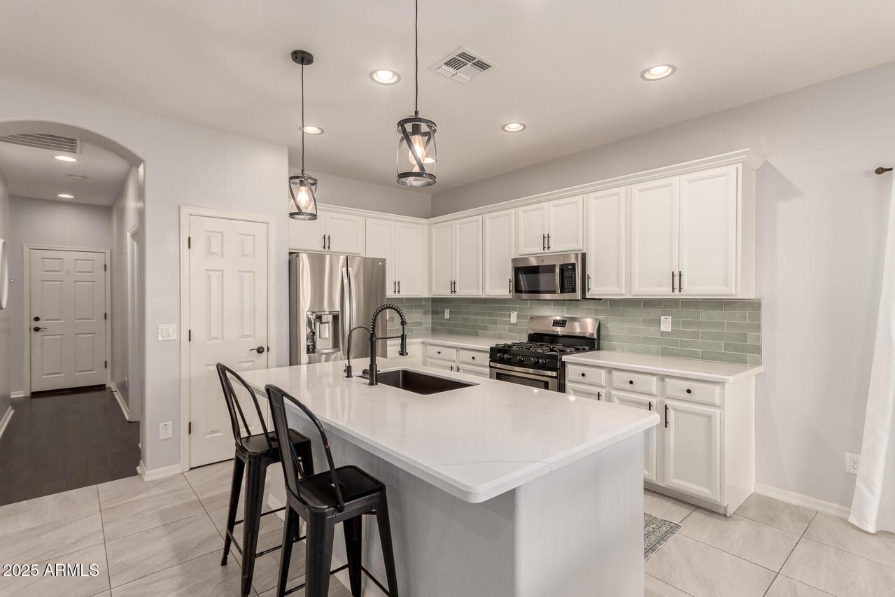 1562 W Alder Rd., Queen Creek, AZ 85140