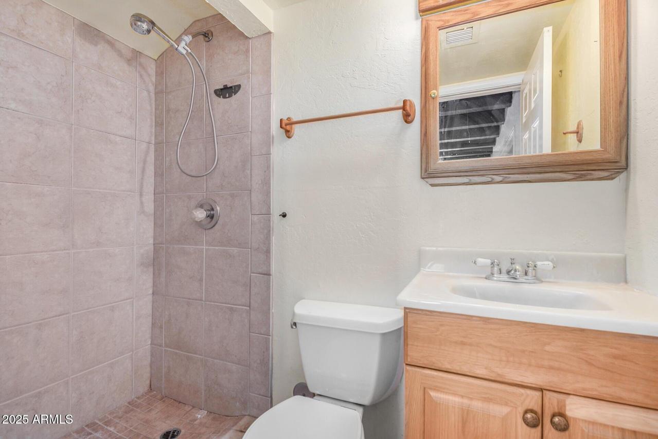 40404 N New River Rd., Phoenix, AZ 85086