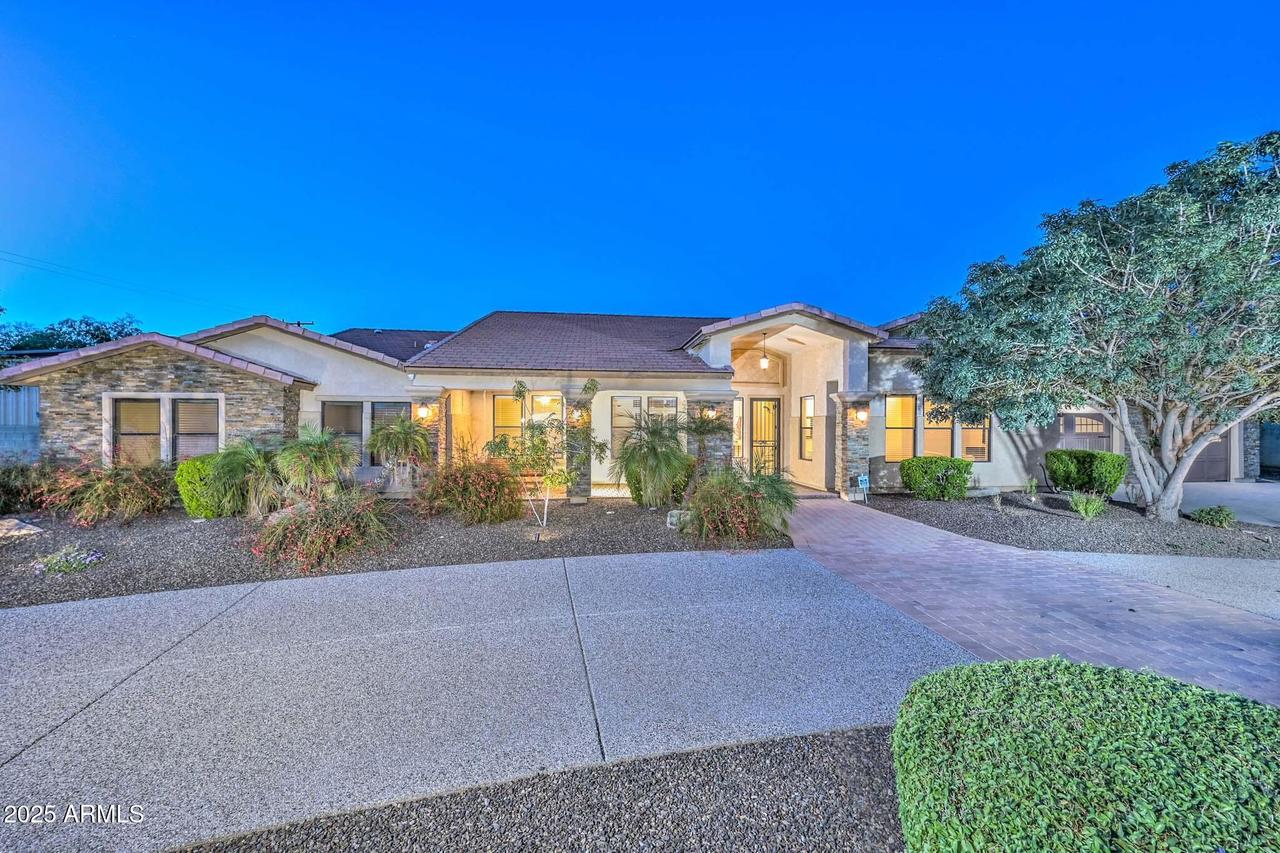 4208 E Sandra Ter., Phoenix, AZ 85032