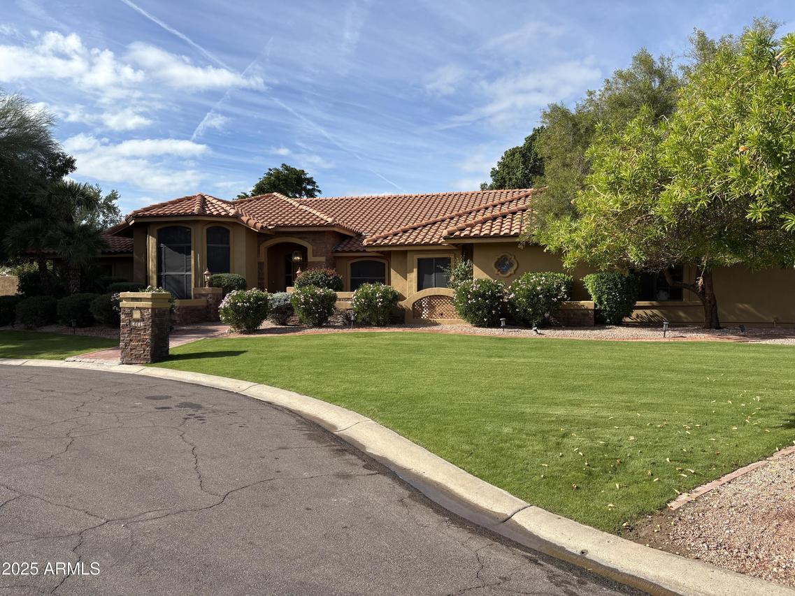 12234 S Yaki Ct., Phoenix, AZ 85044