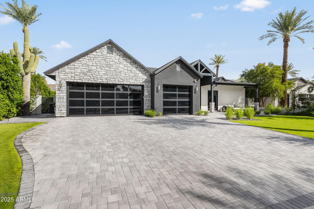 4702 E Calle Tuberia Dr., Phoenix, AZ 85018