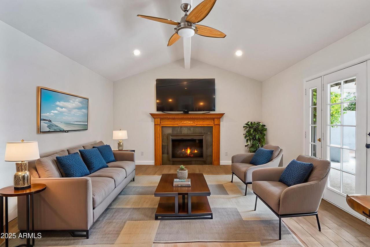 4611 W Butler Dr., Chandler, AZ 85226