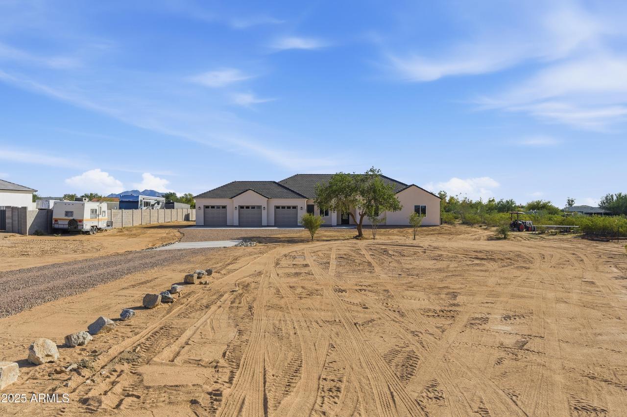 10039 N Burris Rd., Casa Grande, AZ 85122
