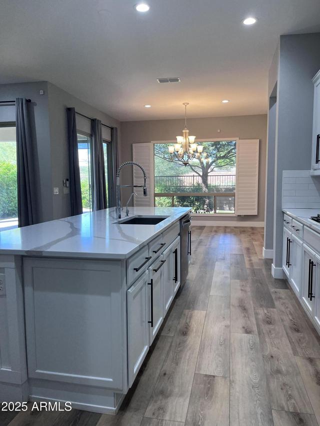 2852 E Robin Ln., Phoenix, AZ 85050