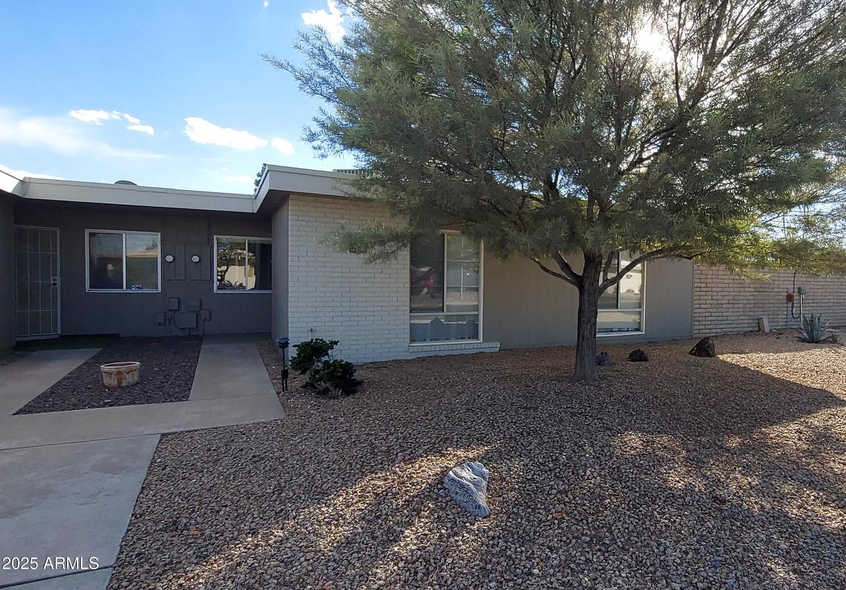 10121 W Campana Dr., Sun City, AZ 85351