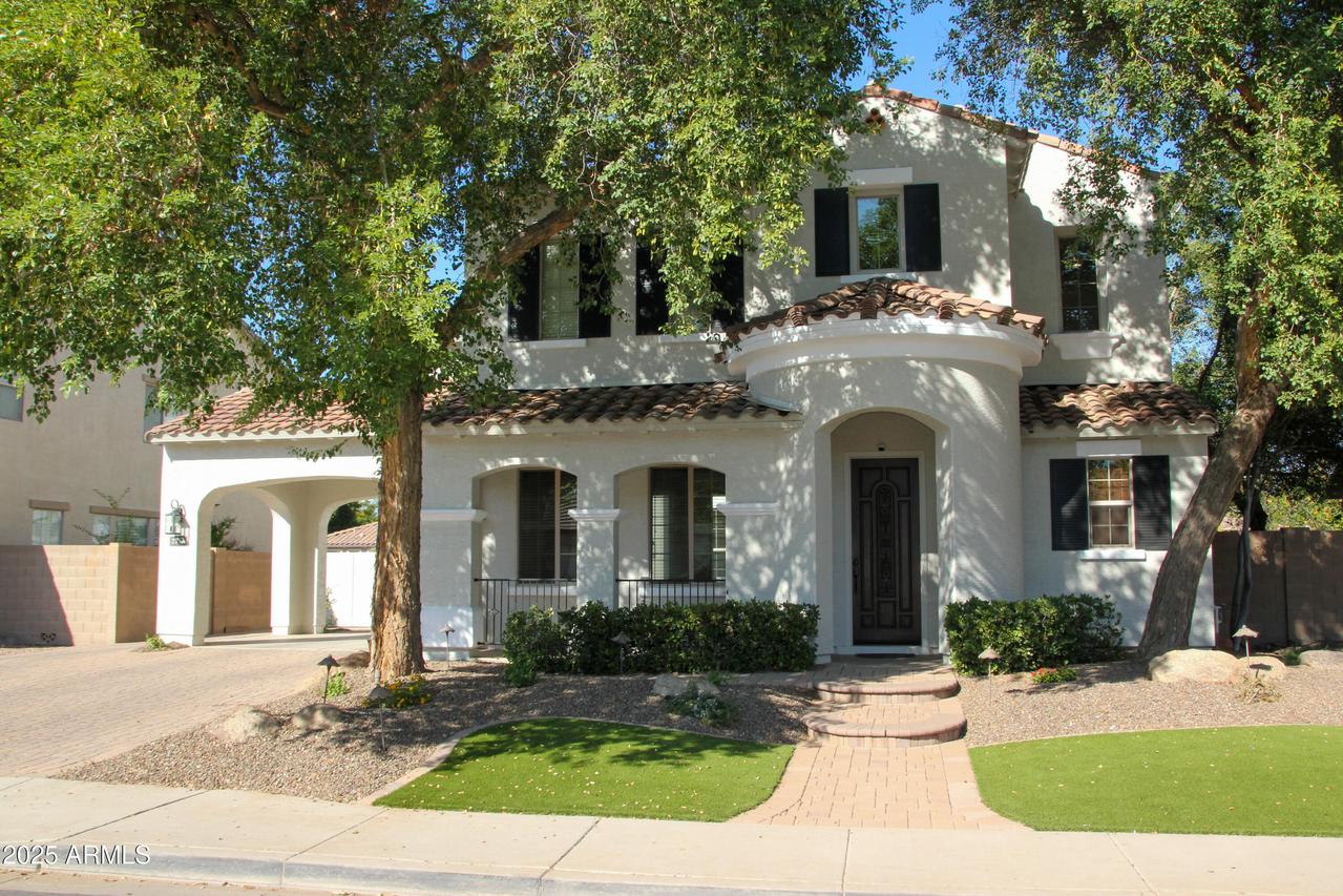 2718 E Hampton Ln., Gilbert, AZ 85295