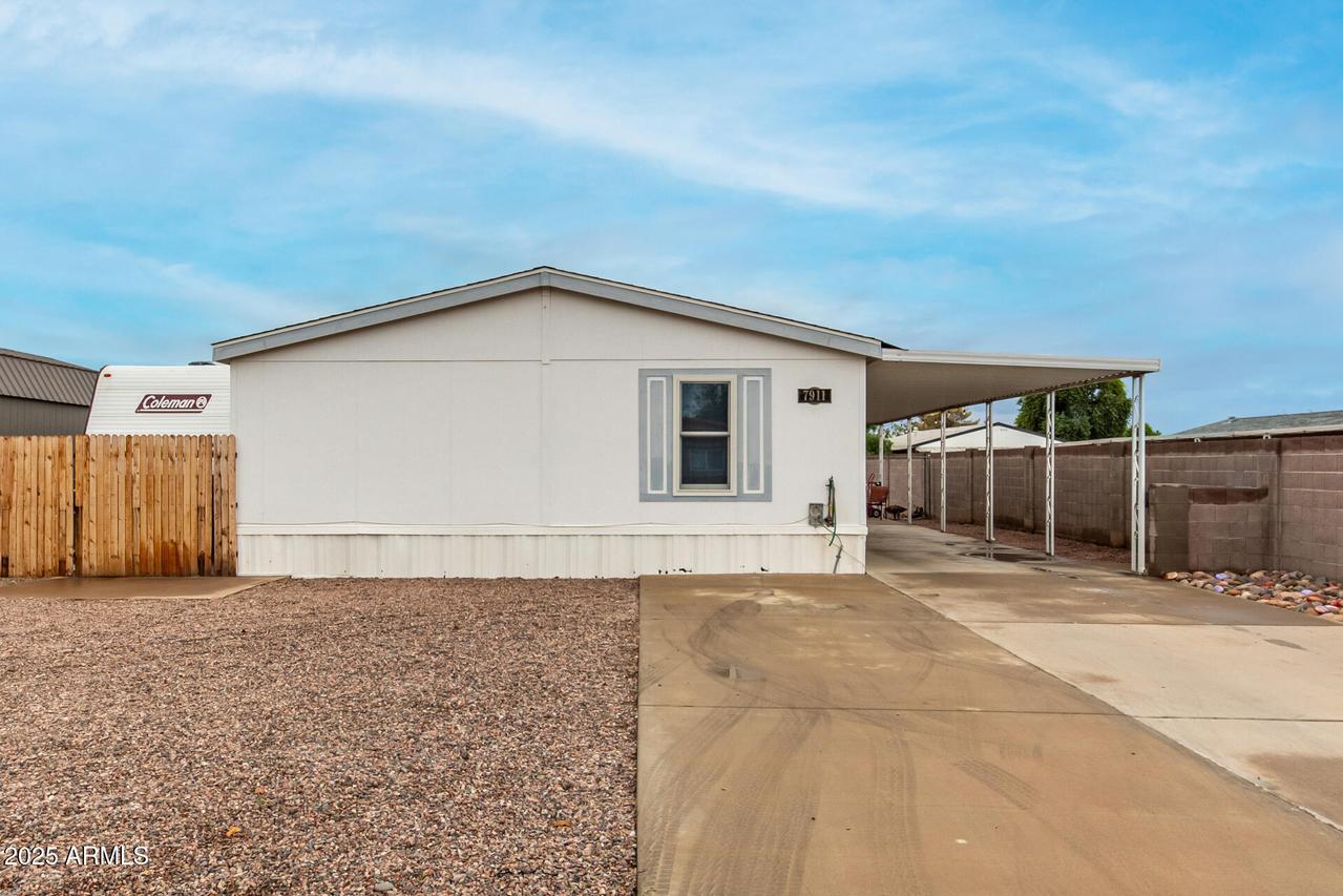 7911 E Impala Ave., Mesa, AZ 85209