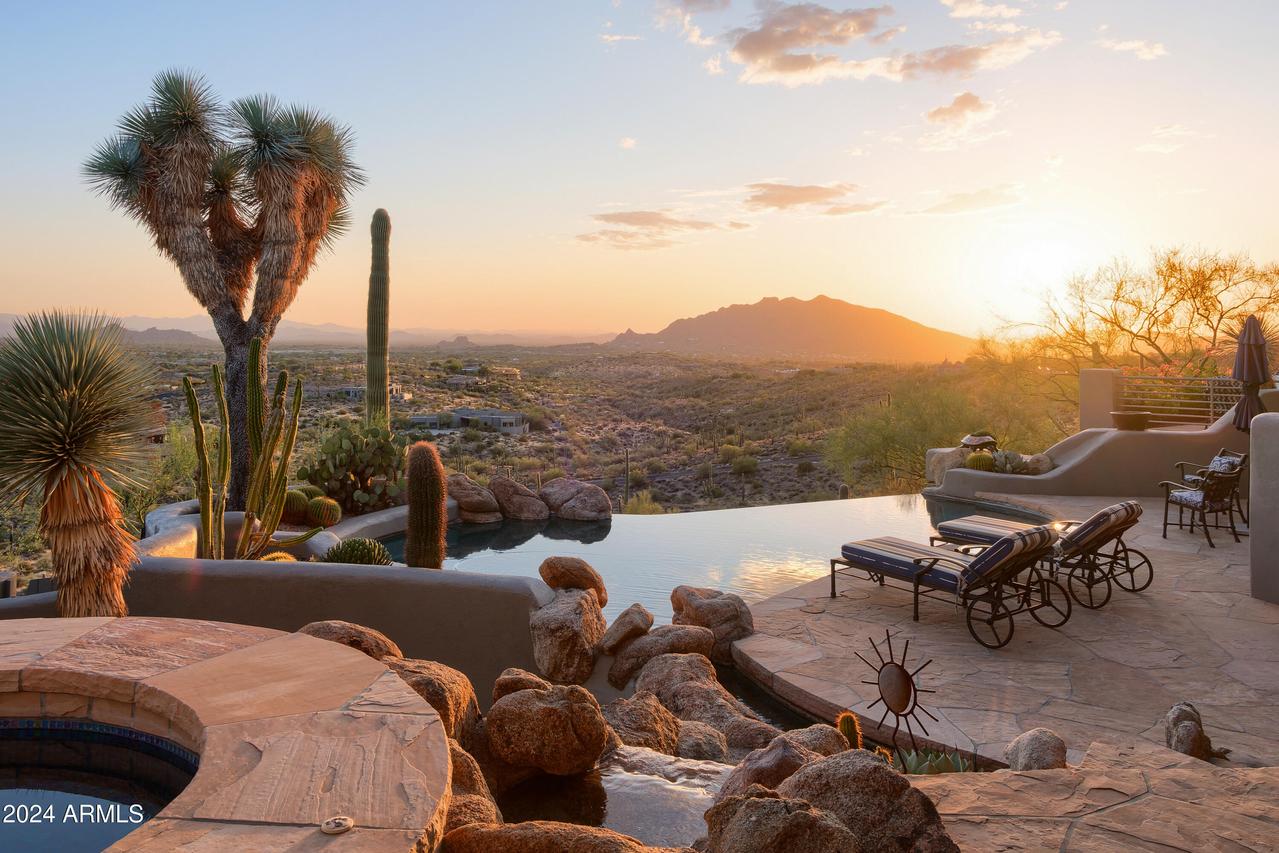 9215 E Red Lawrence Dr., Scottsdale, AZ 85262