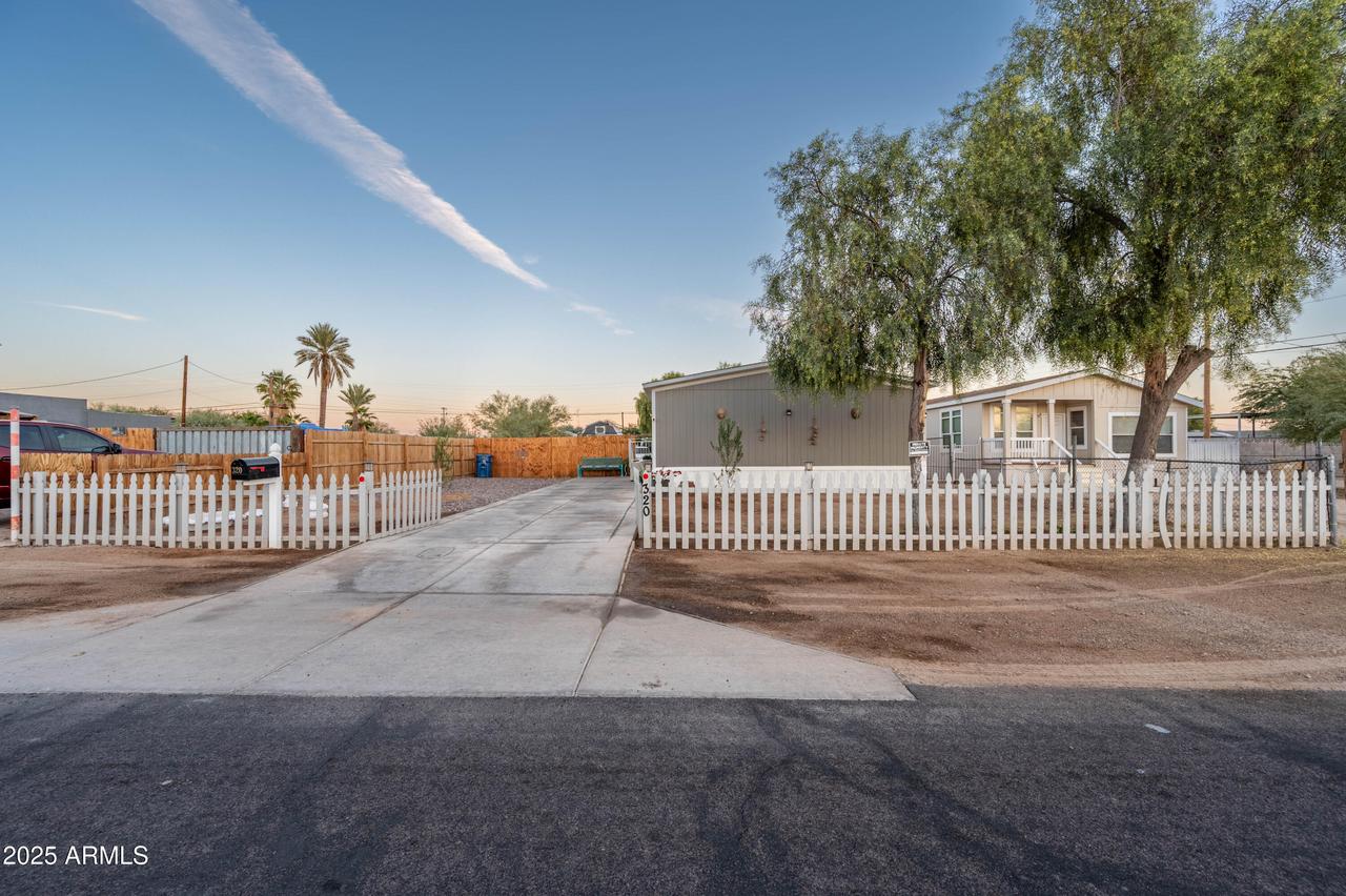 320 5th Ave., Buckeye, AZ 85326