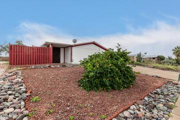 1537 W Beck Ln., Phoenix, AZ 85023