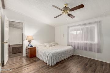 1537 W Beck Ln., Phoenix, AZ 85023