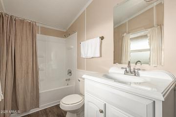1537 W Beck Ln., Phoenix, AZ 85023