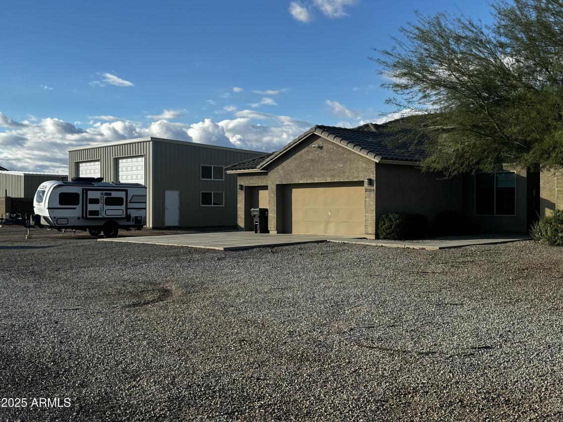 22314 W White Feather Ln., Wittmann, AZ 85361