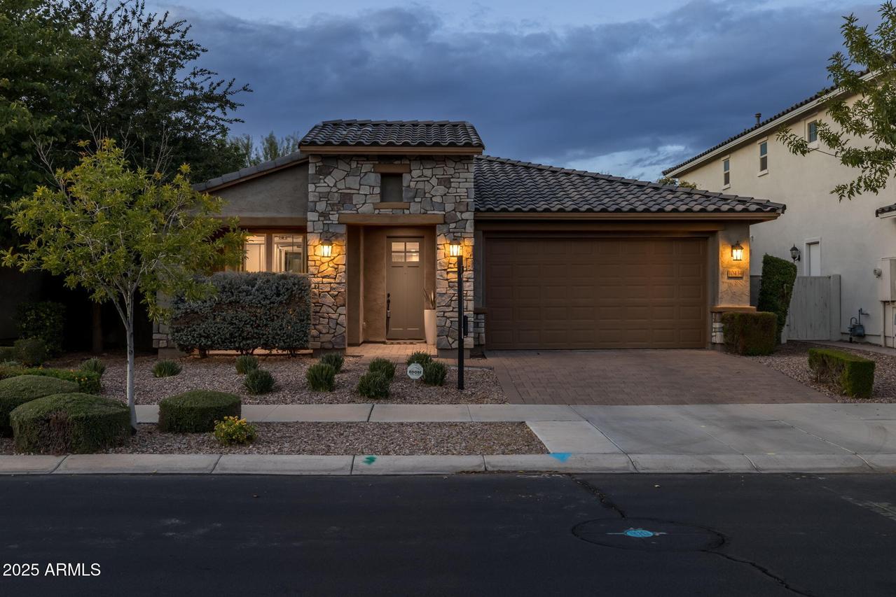10434 E Corbin Ave., Mesa, AZ 85212