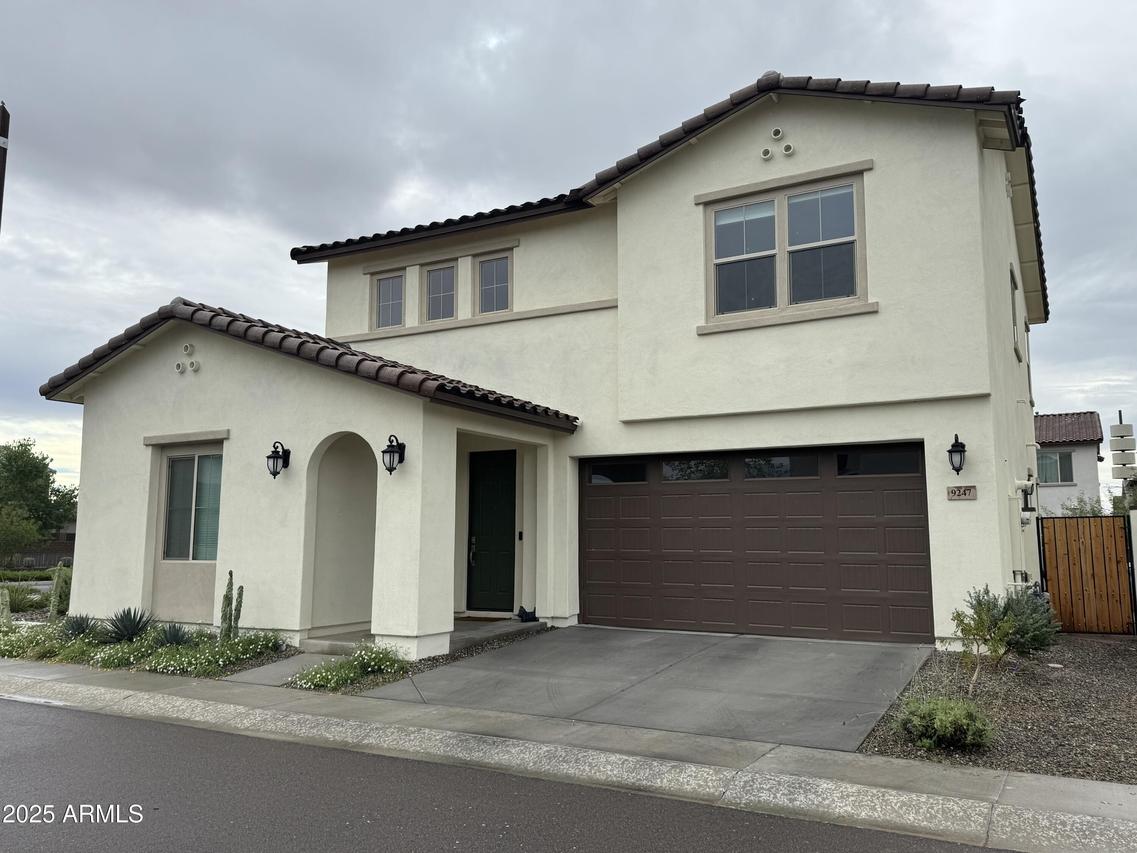 9247 E Steno Ave., Mesa, AZ 85212