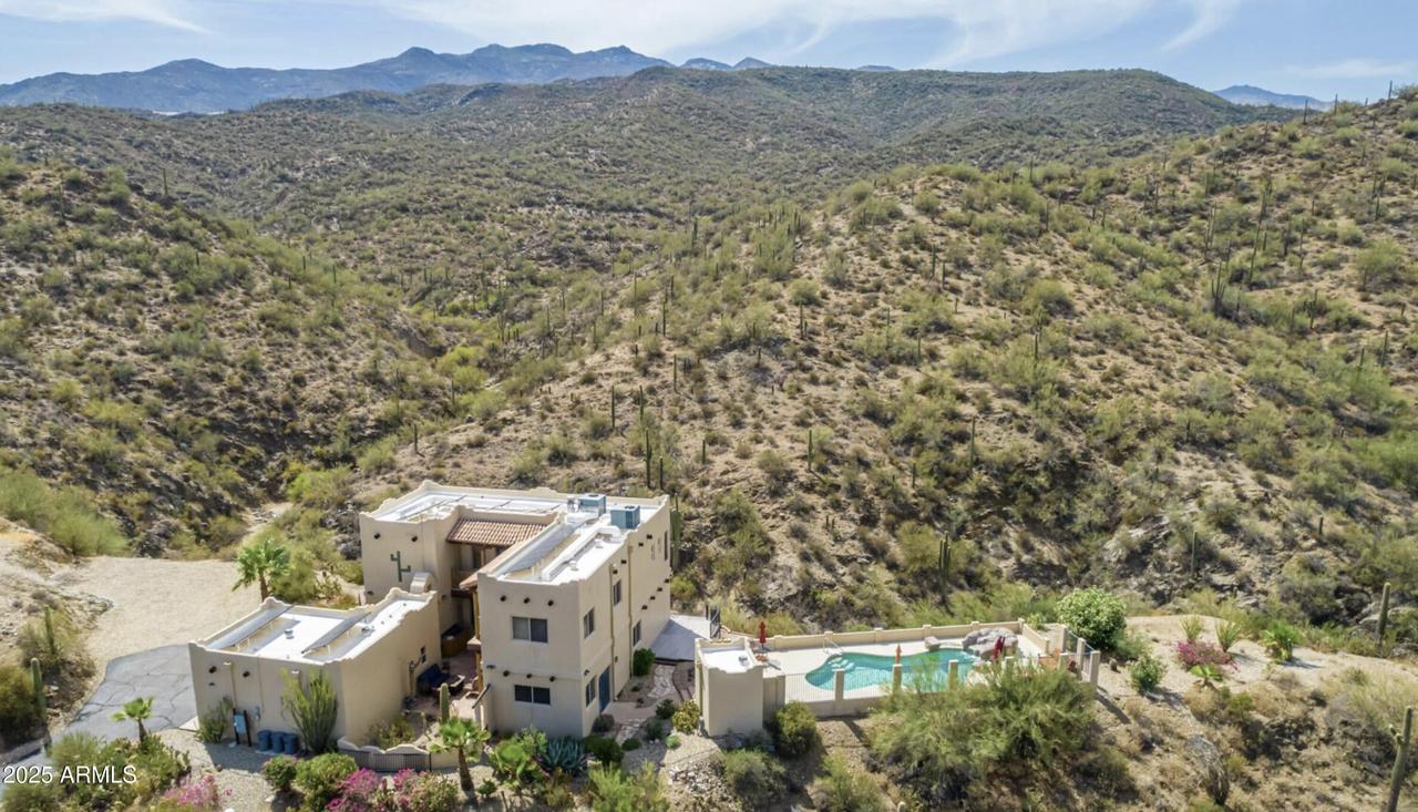 32150 S Lisa Dr., Black Canyon City, AZ 85324