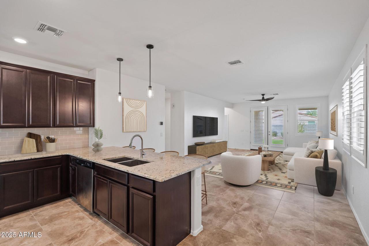 12644 W Glenn Dr., Glendale, AZ 85307