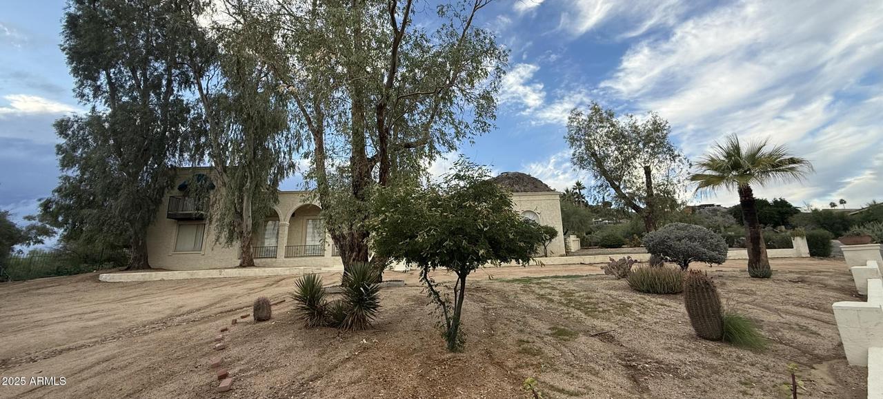6618 N Hillside Dr., Paradise Valley, AZ 85253
