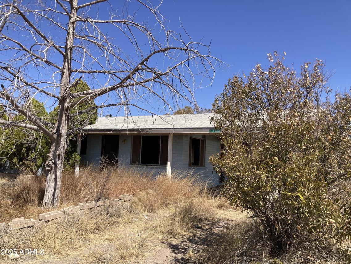 1174 W Granada Ln., Bisbee, AZ 85603