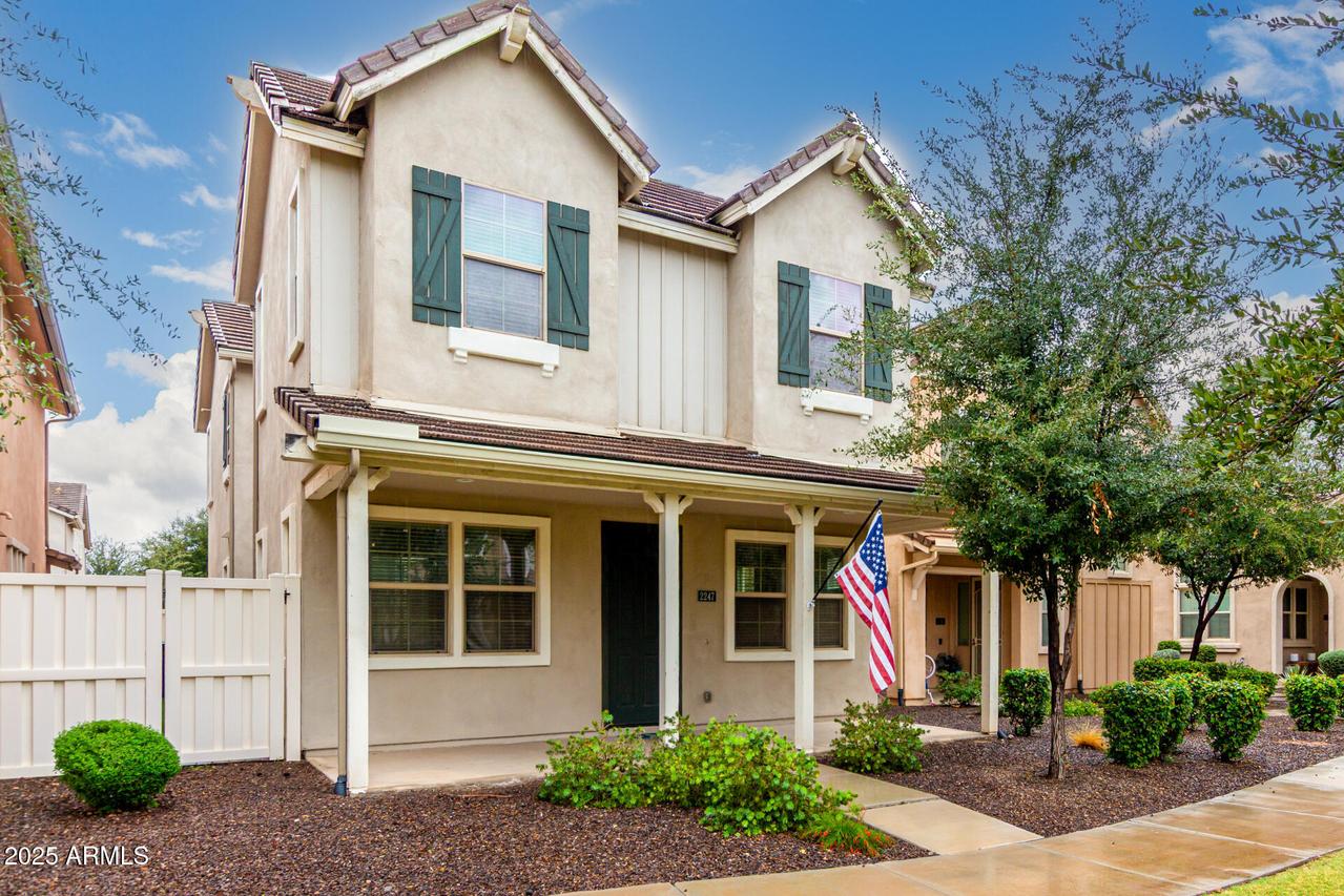 2247 S Agnes Ln., Gilbert, AZ 85295