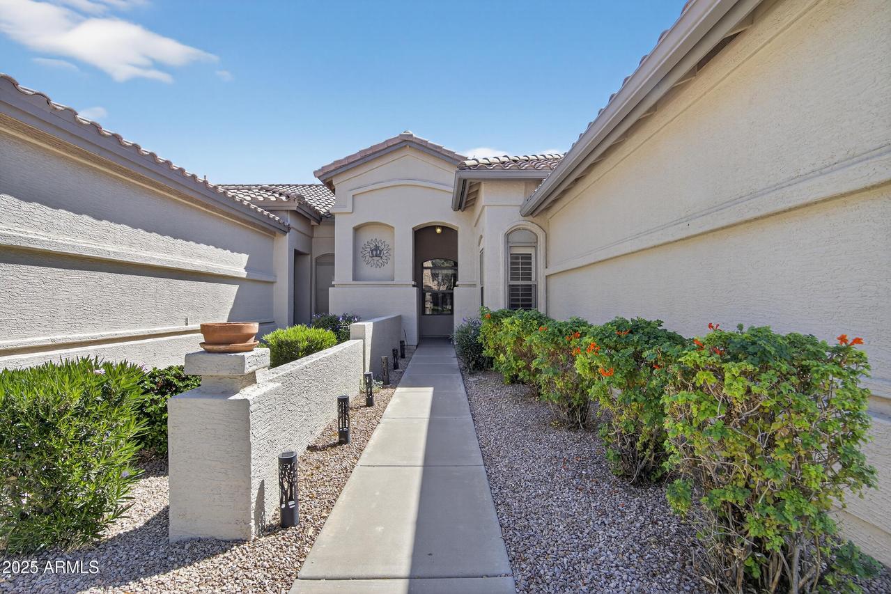 23815 S Vacation Way, Sun Lakes, AZ 85248