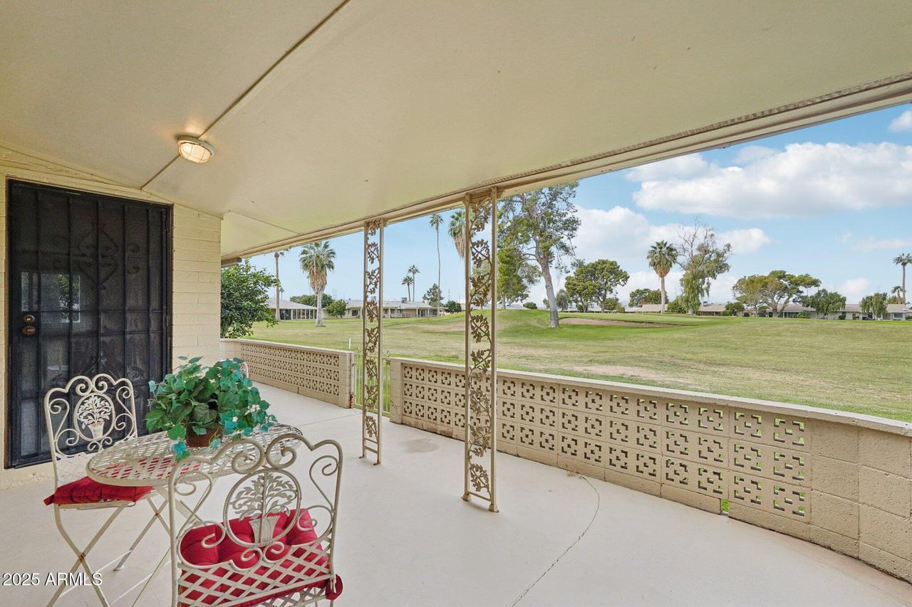 9402 N 109th Dr., Sun City, AZ 85351